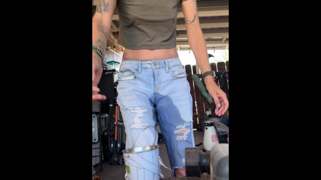 Piss Slut pissing in her pants!!